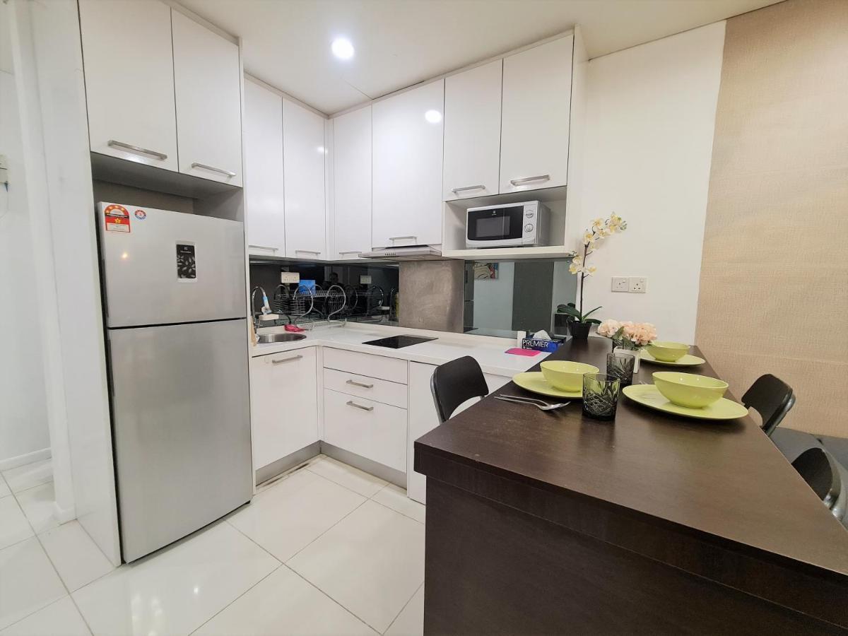 Summer Suites Apartment @Klcc By Sarah'S Lodge Kuala Lumpur Buitenkant foto